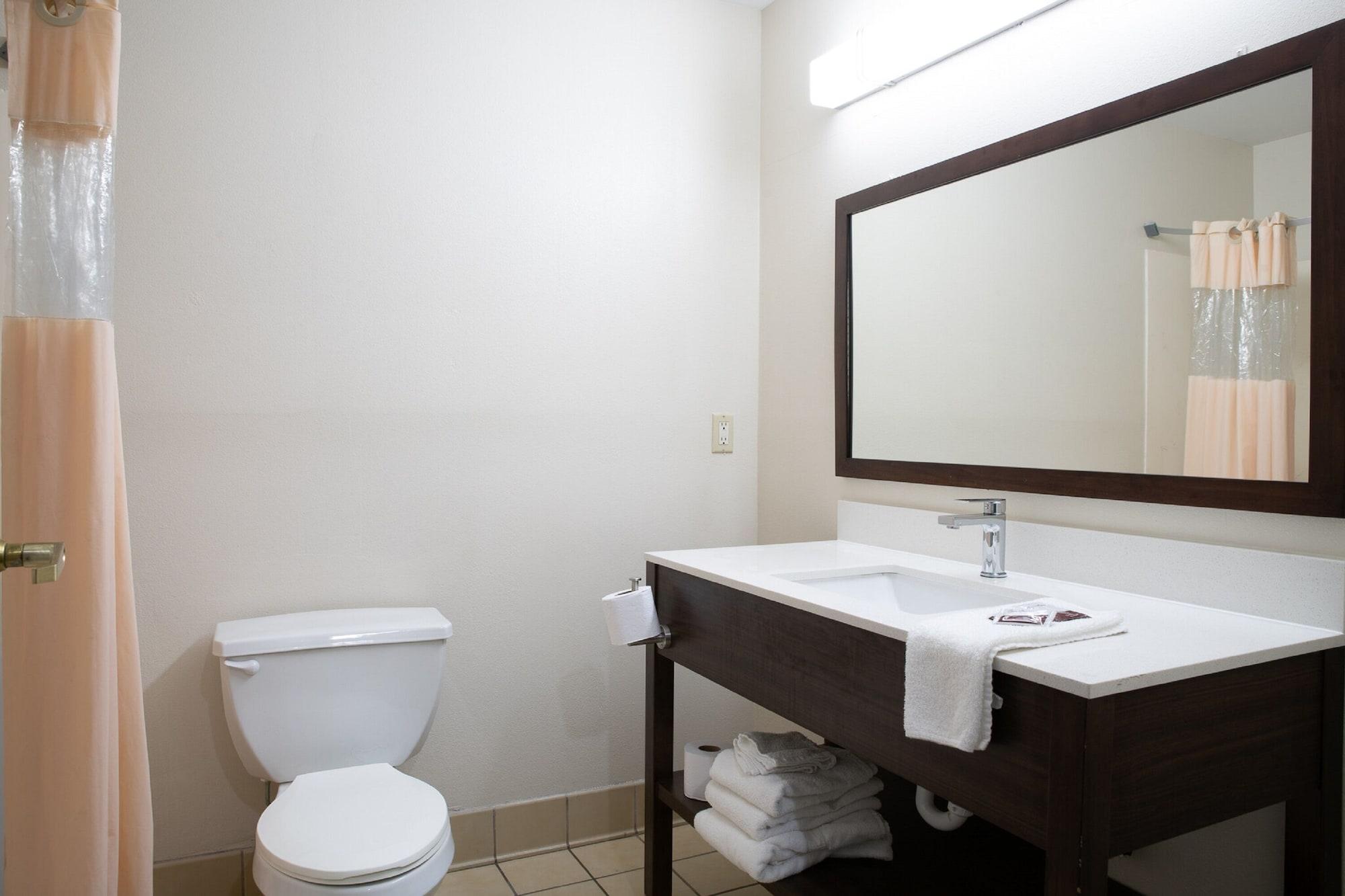 Blisspoint Inn & Suites Marion Dış mekan fotoğraf